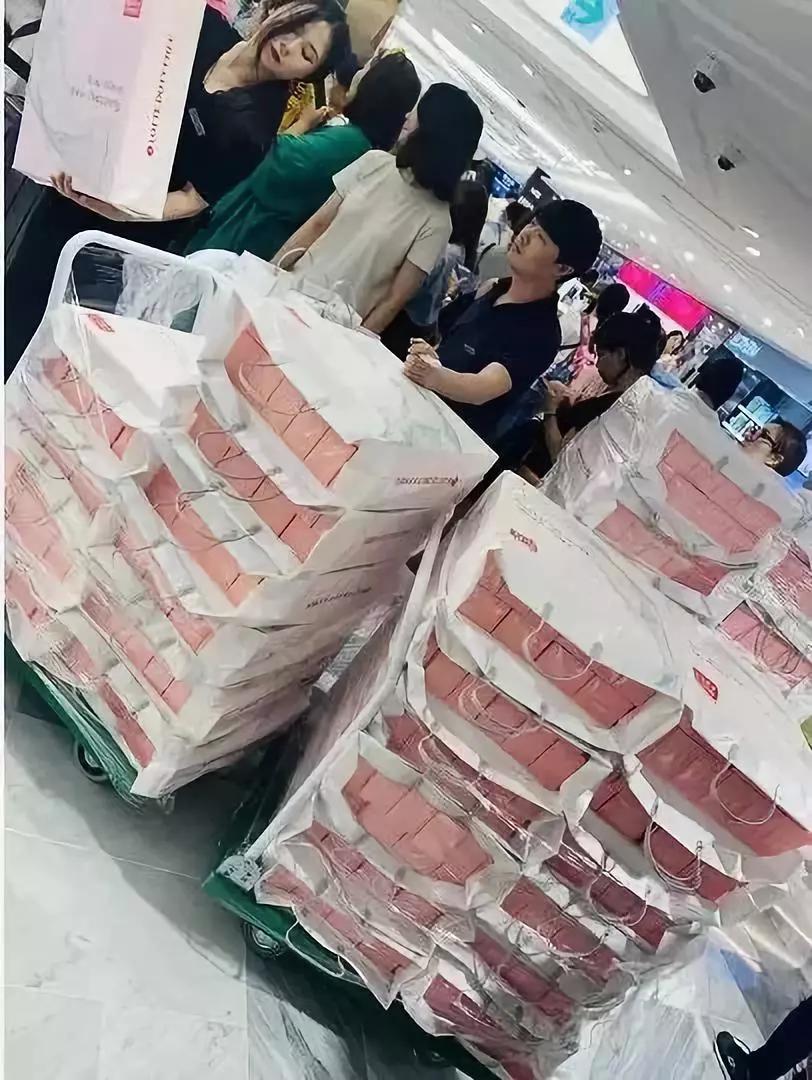 2块钱的它、竟然能亮白、祛痘印、淡斑！？太神奇了！