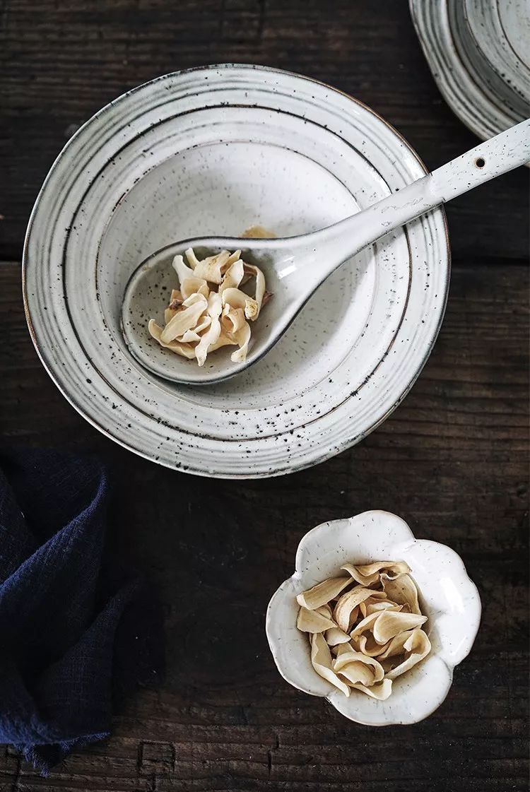 简单又漂亮的厨房餐具,尽显小资情调的高颜值餐具