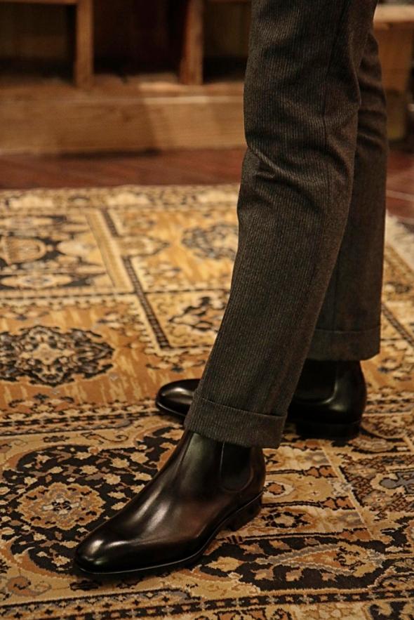 在秋冬季初尝绅士靴？认准这两款，正闲场景轻松包办