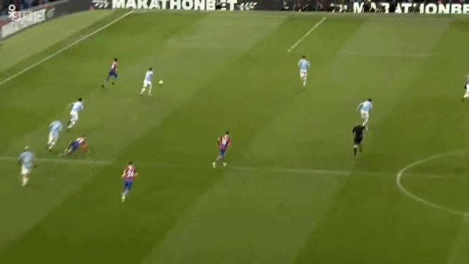 曼城水晶宫福登射门,27脚射门一球未进