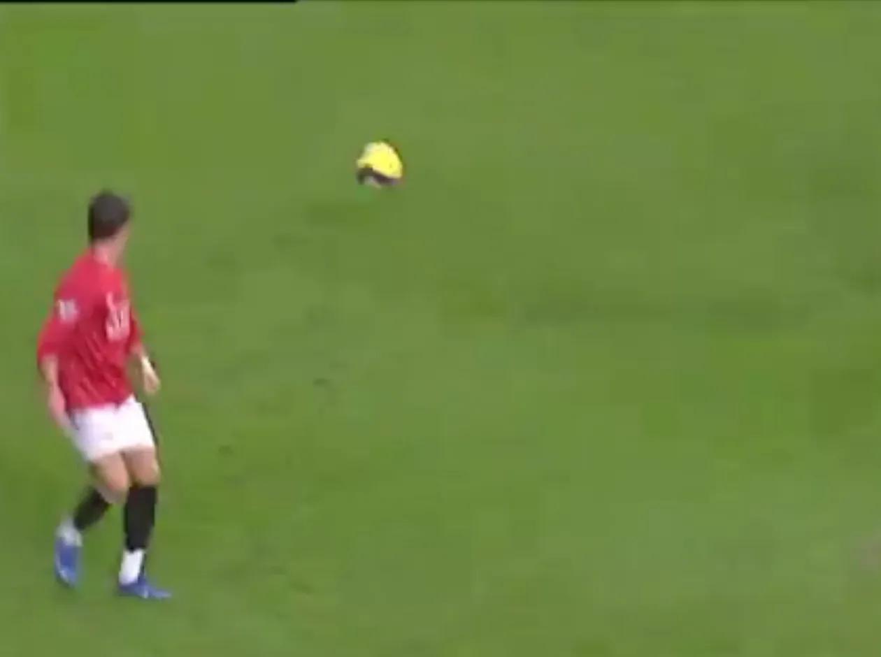 c罗为什么去皇马不留在曼联,c罗曼联转会皇马曼联球迷反应