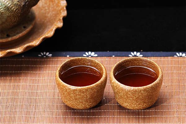 不同茶的功效,菊花决明子茶牛蒡根茶的功效