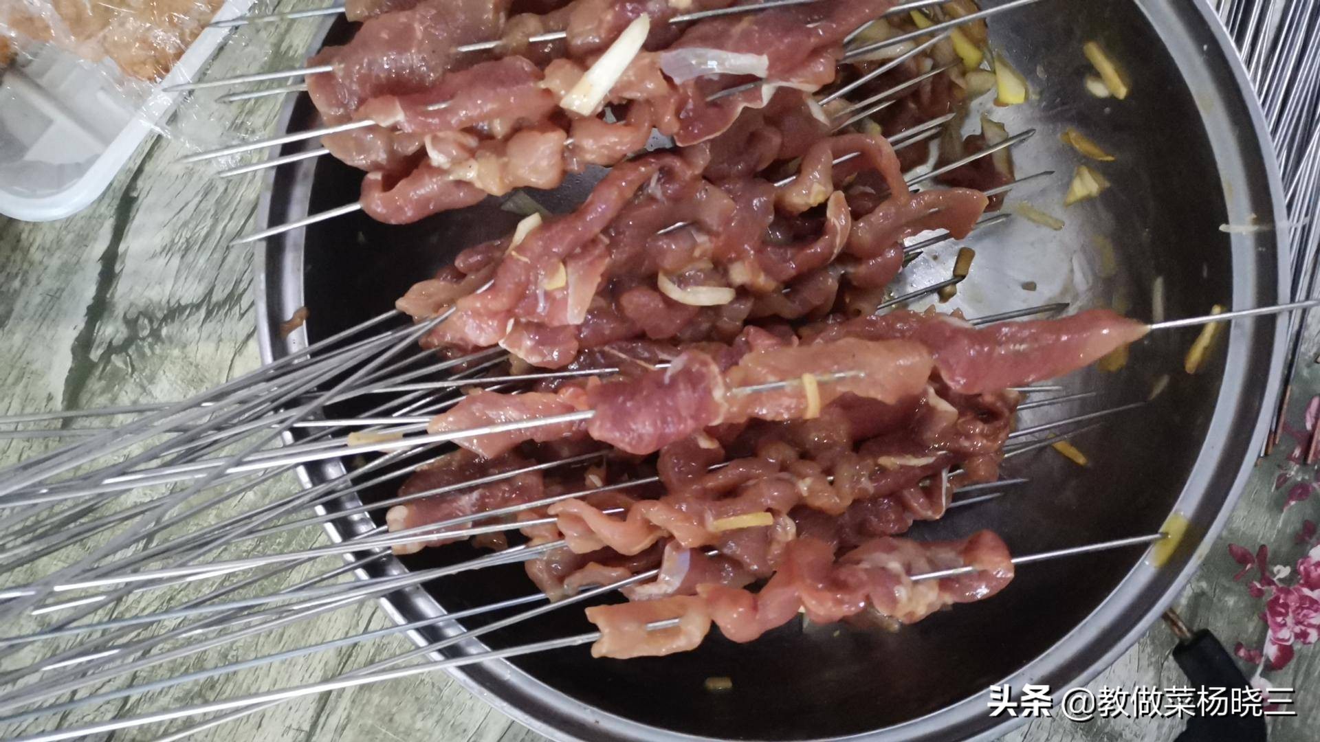 家里碳烤肉串,在家炭炉烤串