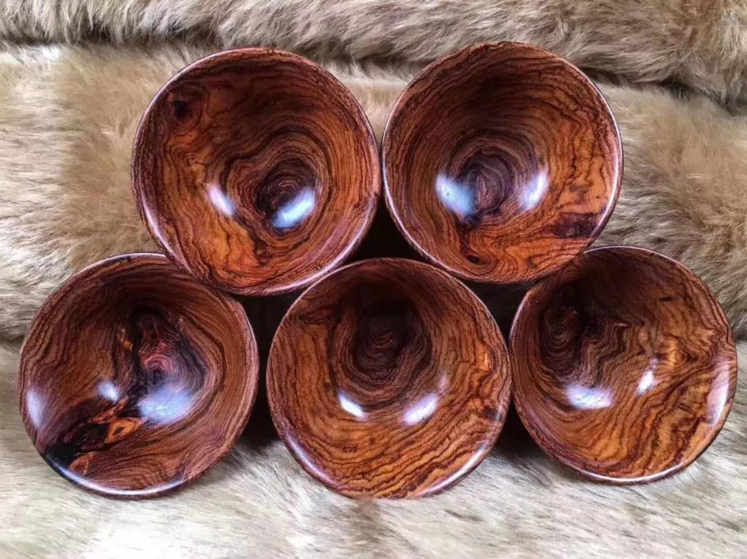 名贵红木家具价格表,哪种木材的红木家具最贵