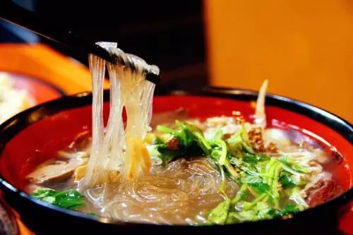 地方特色美食介绍英文版,地方特色美食推荐