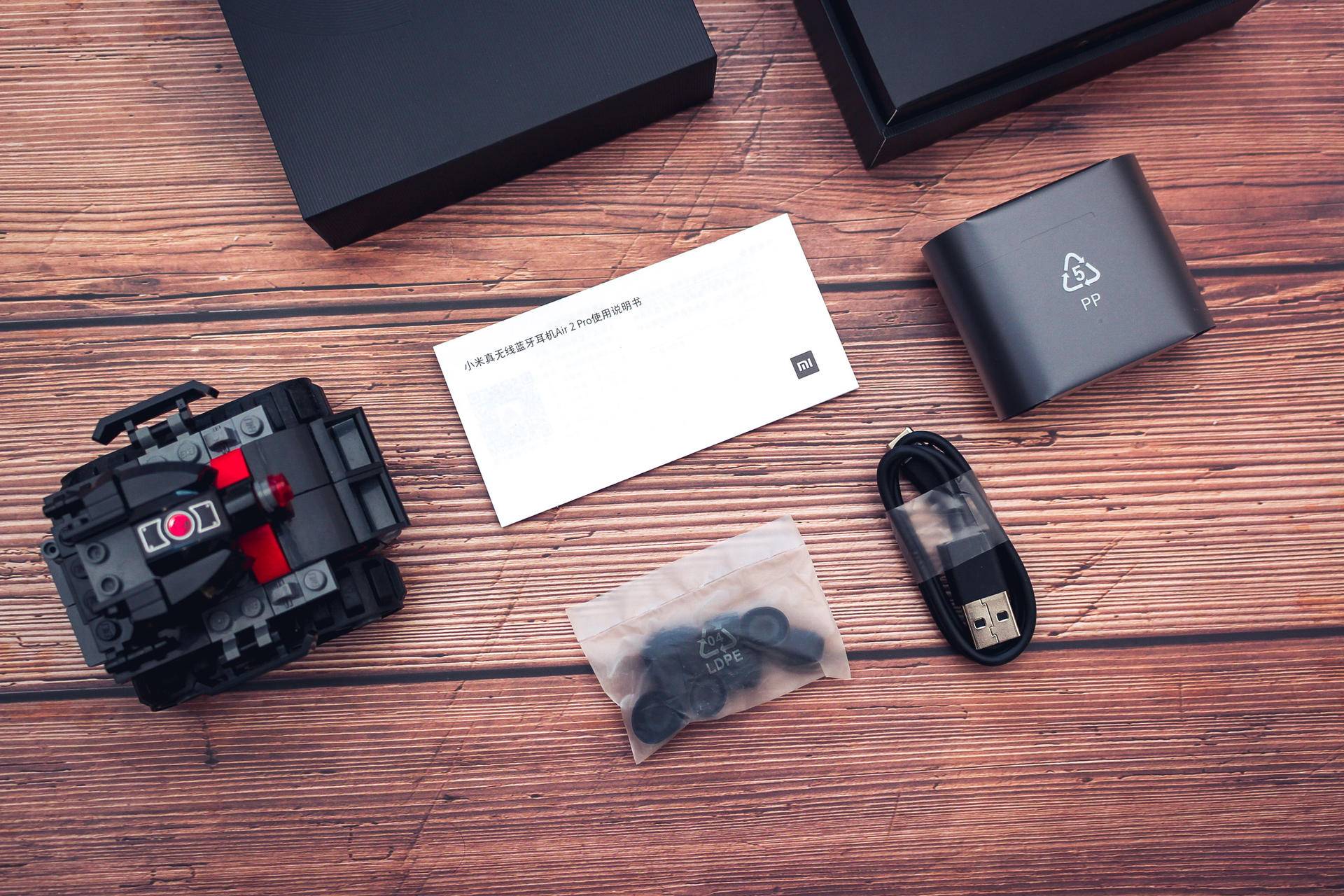 灏忕背air2pro鑰虫満闄嶅櫔澶氬皯鍒嗚礉,灏忕背air2pro鑰虫満闄嶅櫔瀵规瘮