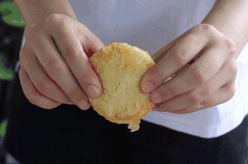 鹅油鲜花饼云南老字号,鹅油鲜花饼