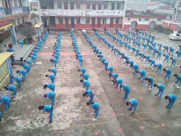 淅川县寺湾活动,寺湾镇小学阳光大课间