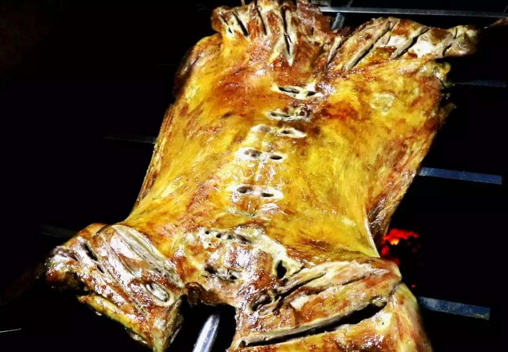 狮山小塘烤全羊视频,狮山烤全羊推荐