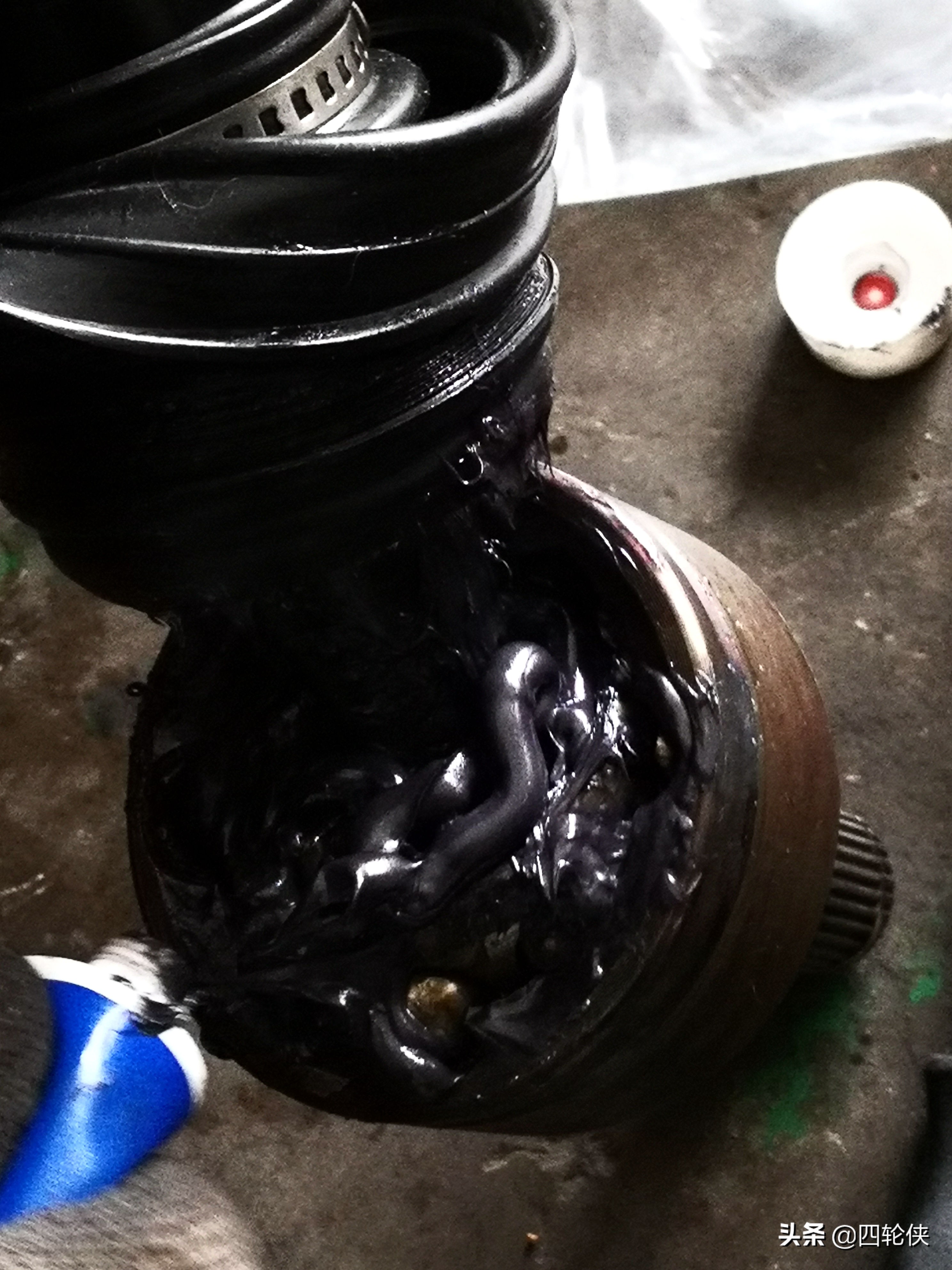 11款沃尔沃xc60外球笼套更换,沃尔沃xc60更换球笼套