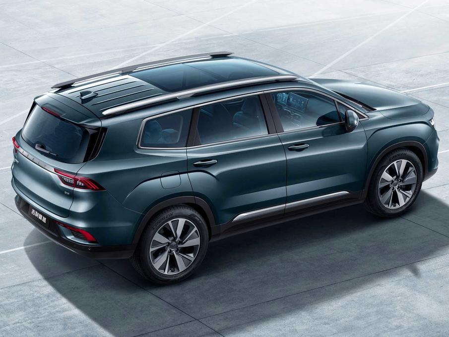 瑞虎8plus和唐dmi对比,10万元左右7座suv吉利豪越