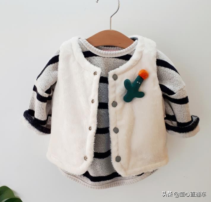 韩国新款童装2022,2023新款洋气韩国童装套装