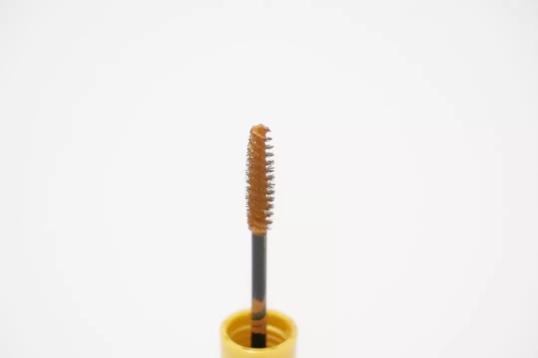 娇韵诗柔肤卸妆乳,好用的紧致精华娇韵诗