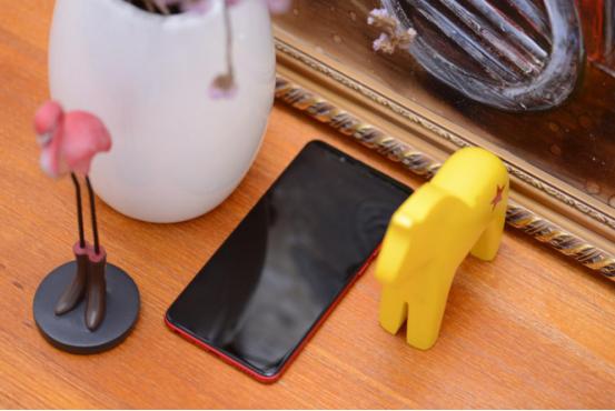 荣耀畅玩8c对比oppoa79,荣耀8x和红米note5比谁好