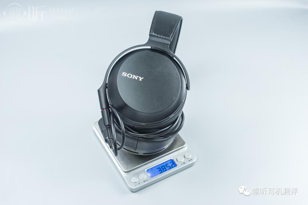 索尼mdrz7m2耳机线啥样,索尼mdr-z7m2是监听耳机吗