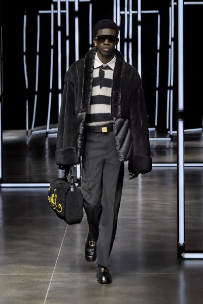 芬迪fendi2021男装,fendi芬迪2023春夏男装时装秀