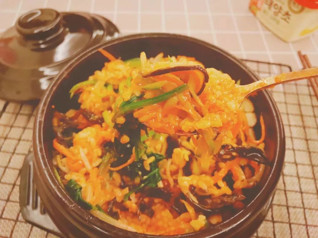 韩国石锅拌饭详细介绍,石锅拌饭4人餐