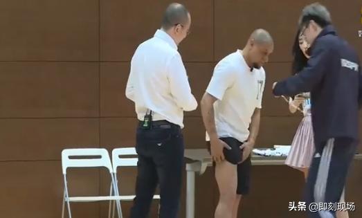 盘点中超赛场上的7大粗腿,希望新星在列，向世界大粗腿名宿们致敬