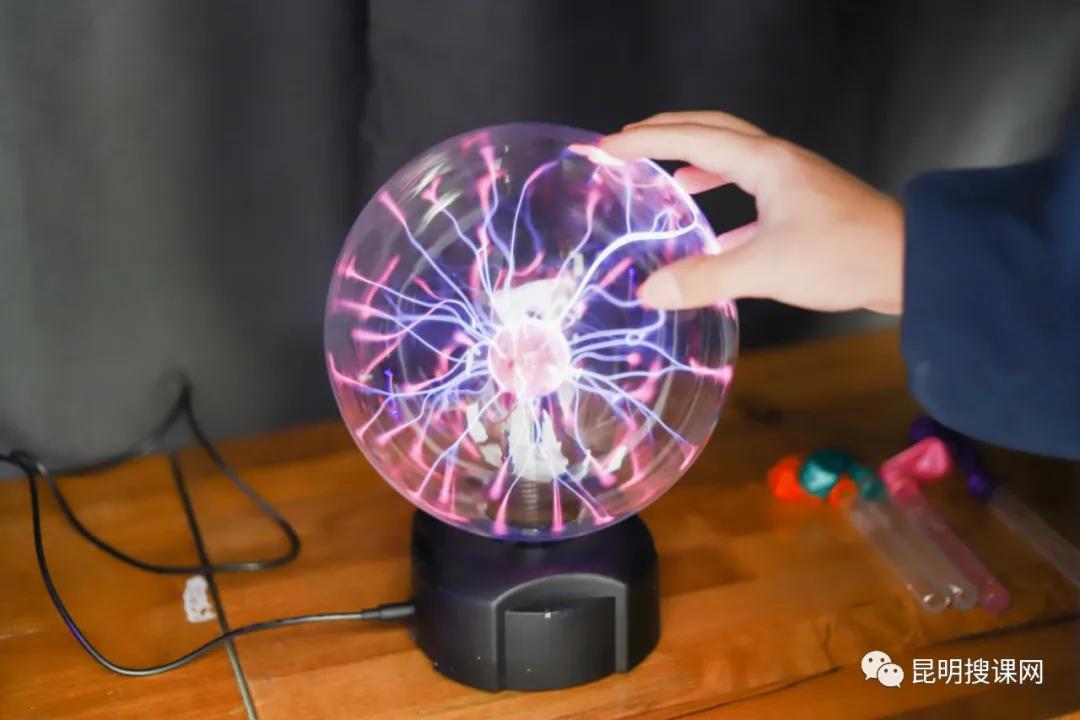 昆明市第十中学官网,昆明市第十中学求实校区2019级