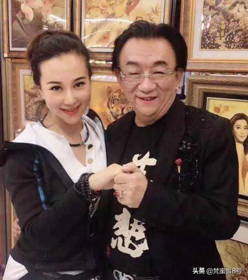 侯耀华否认女徒弟安娜金，直言感到冤枉，形象受损身价才5000