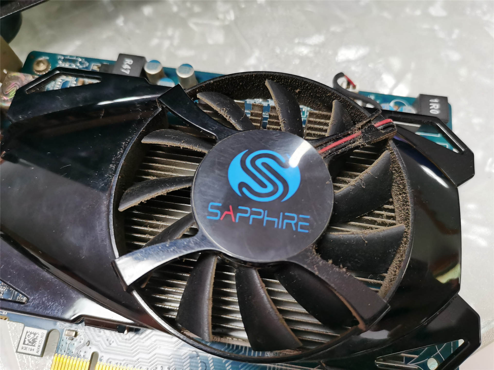 电脑一年清理几次灰,电脑清理灰尘后崩溃