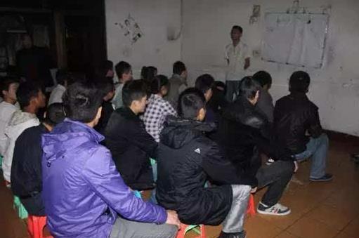 冒充少将十几年骗400万,军人冒充少将10年骗400万