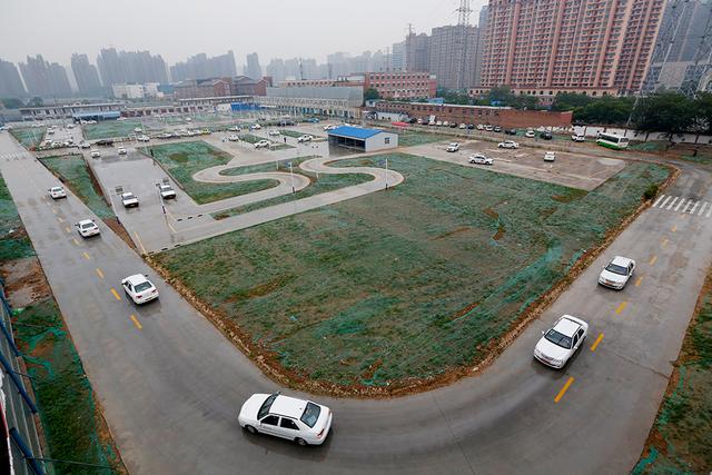 驾考如何选个好驾校,驾考学车注意这三大点