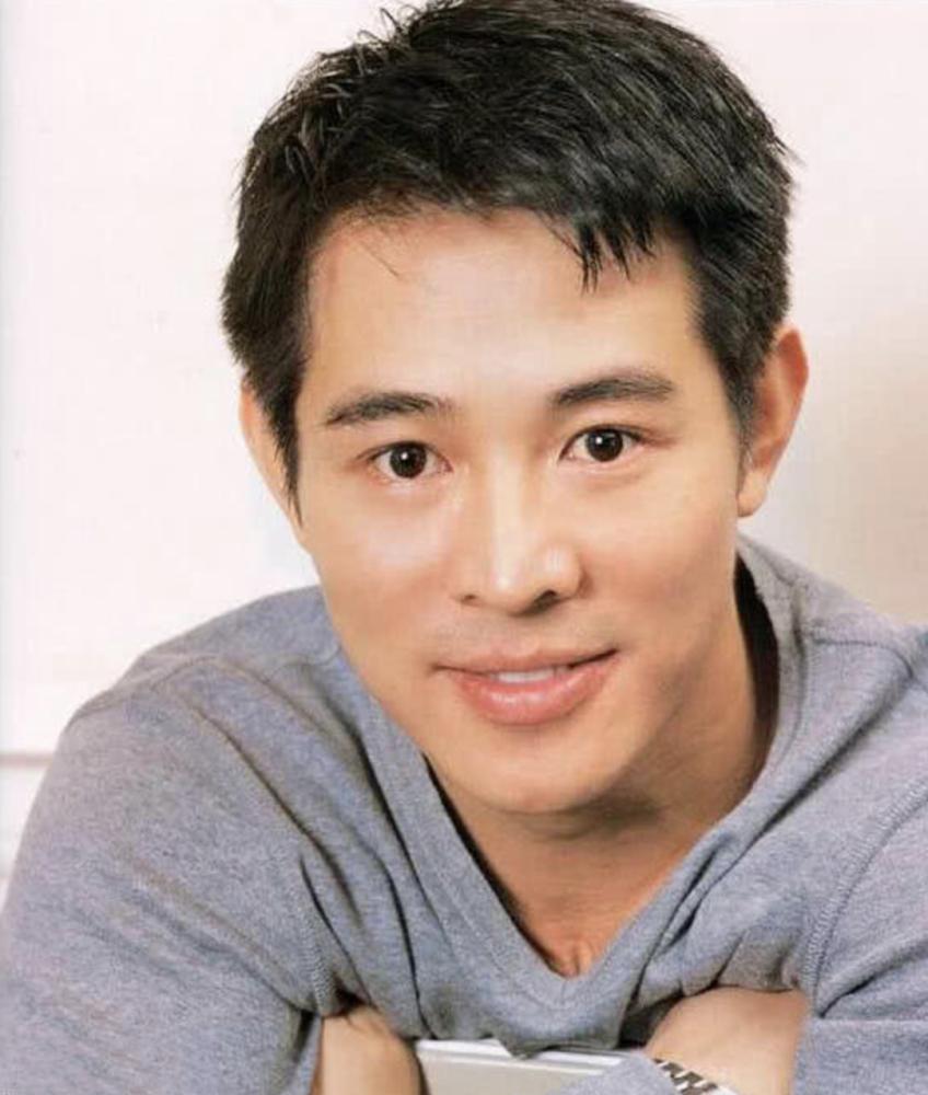 李连杰心酸故事,李连杰节目中流泪