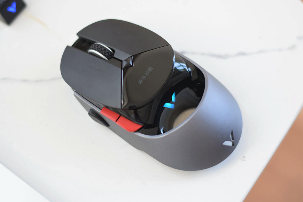 国货之光能不能乱用,有oled屏的鼠标