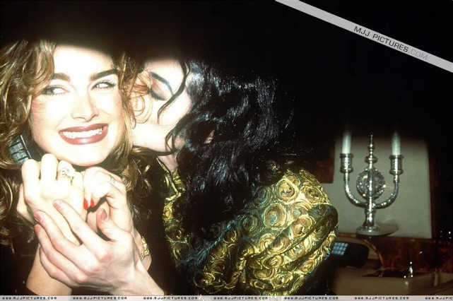 美国八十年代的“第一美人”,曾是MJ的女友,差点成了第一夫人