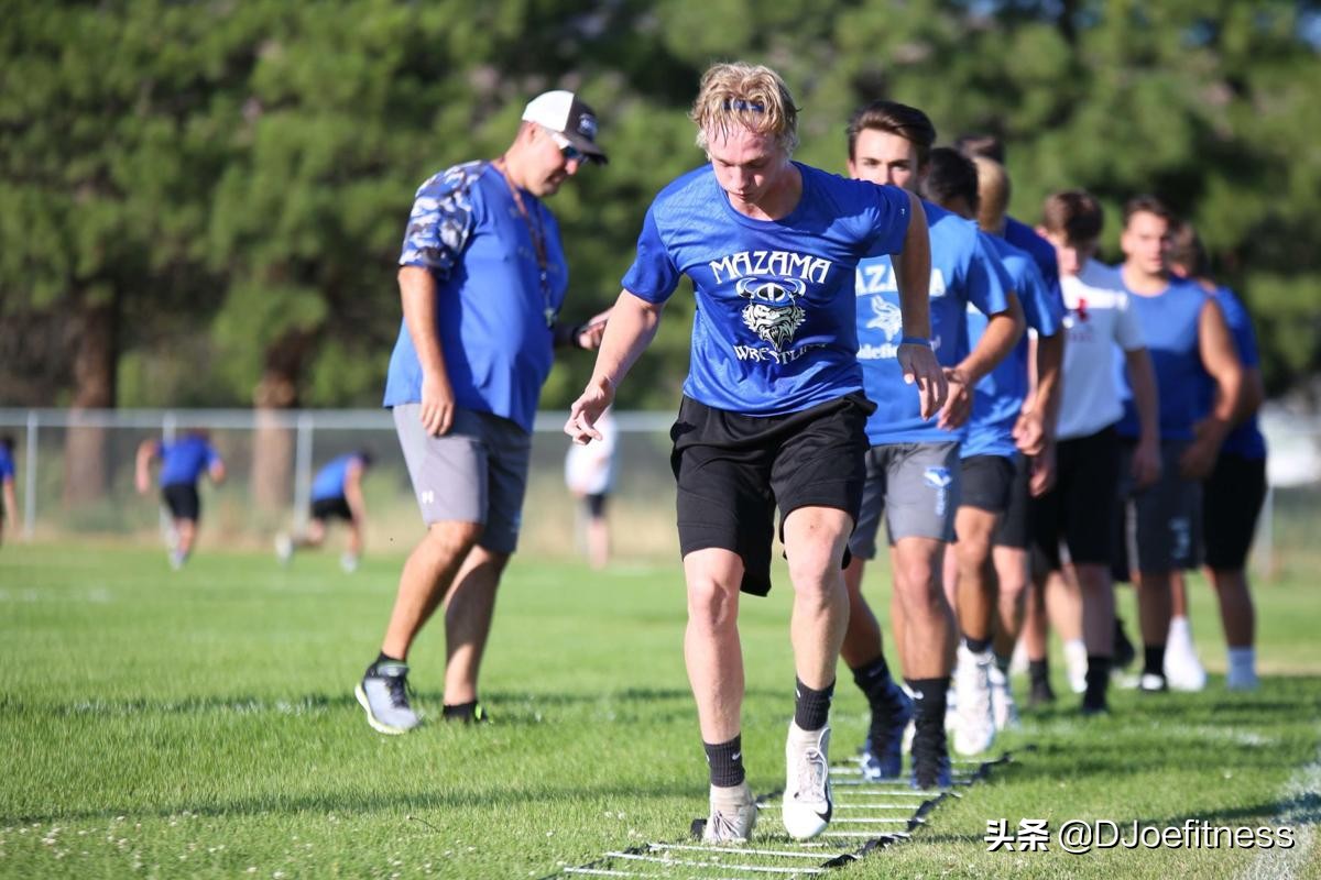 健身房综合训练器正确训练方法,健身房敏捷梯训练方法