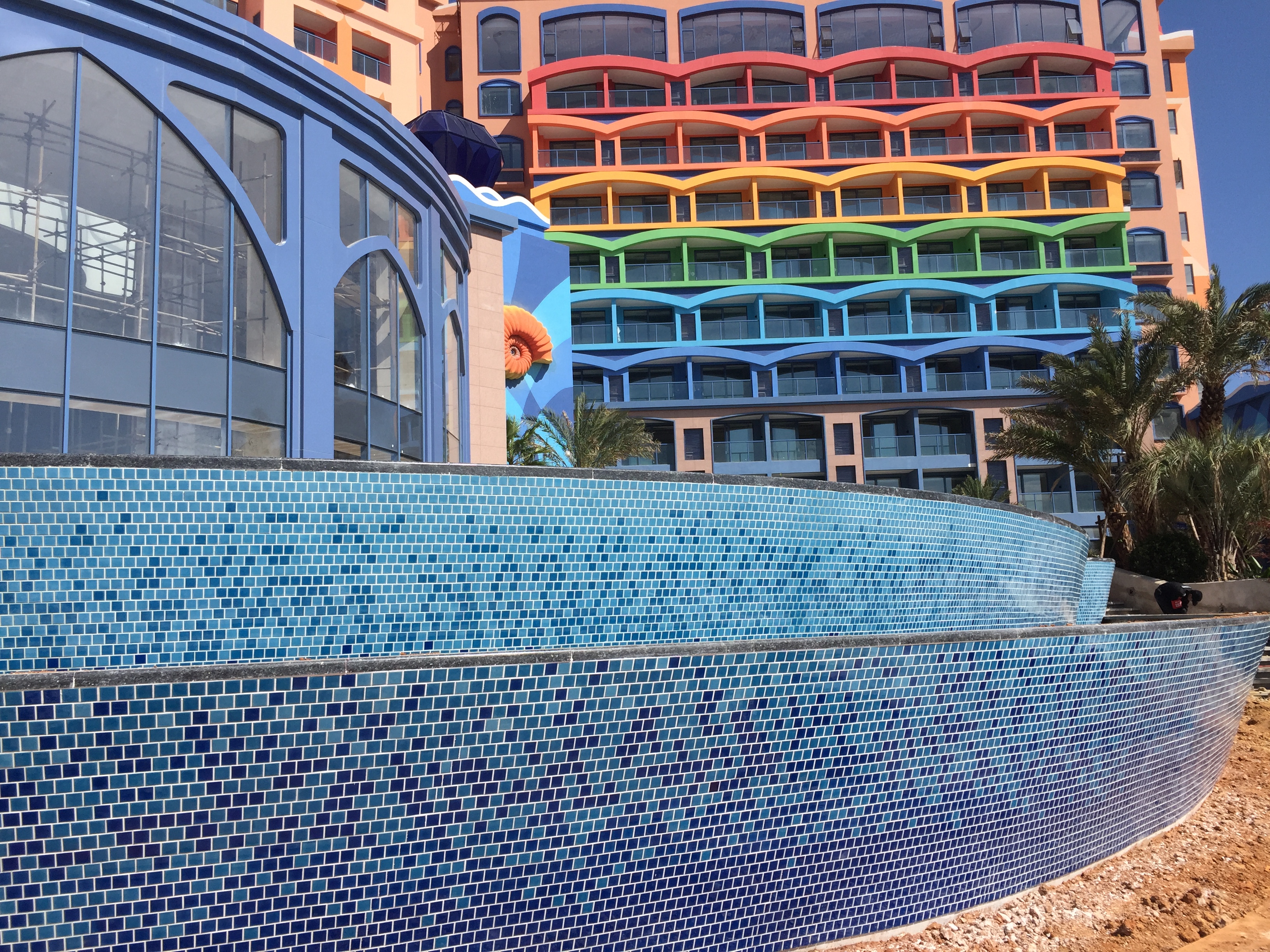 陶瓷马赛克分类详解图文,浴池陶瓷马赛克还是玻璃马赛克