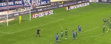 国安以2比0击败广州恒大,恒大上港紧追国安鲁能落败