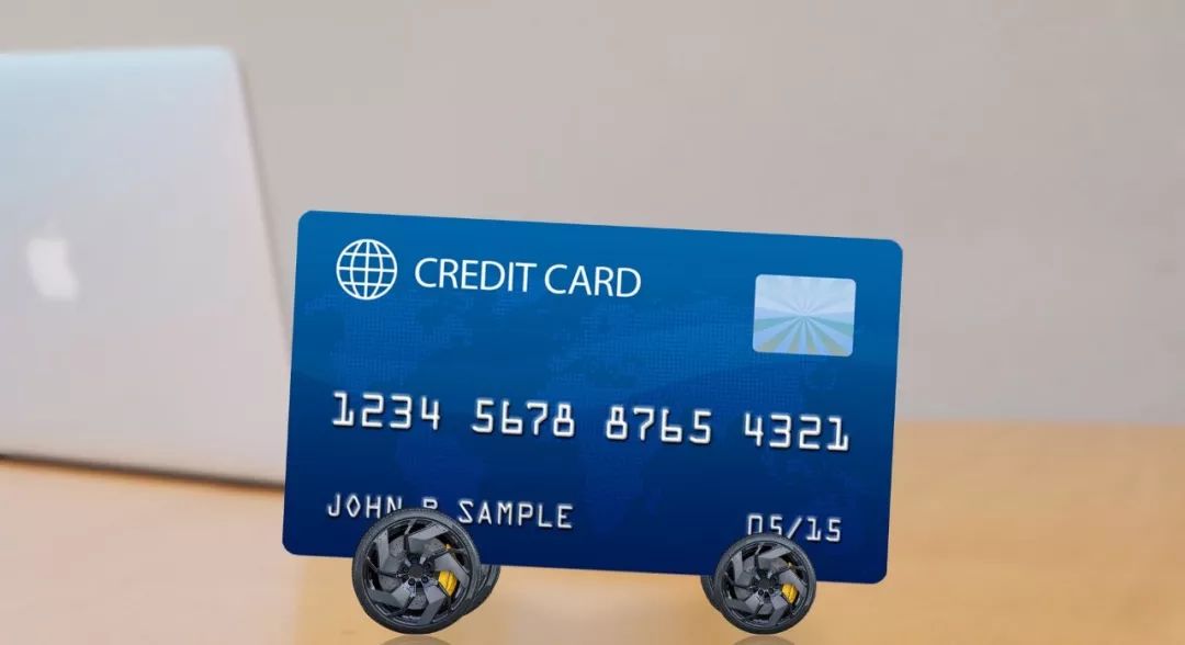 信用卡分期哪种比较划算,信用卡app分期好还是人工分期好