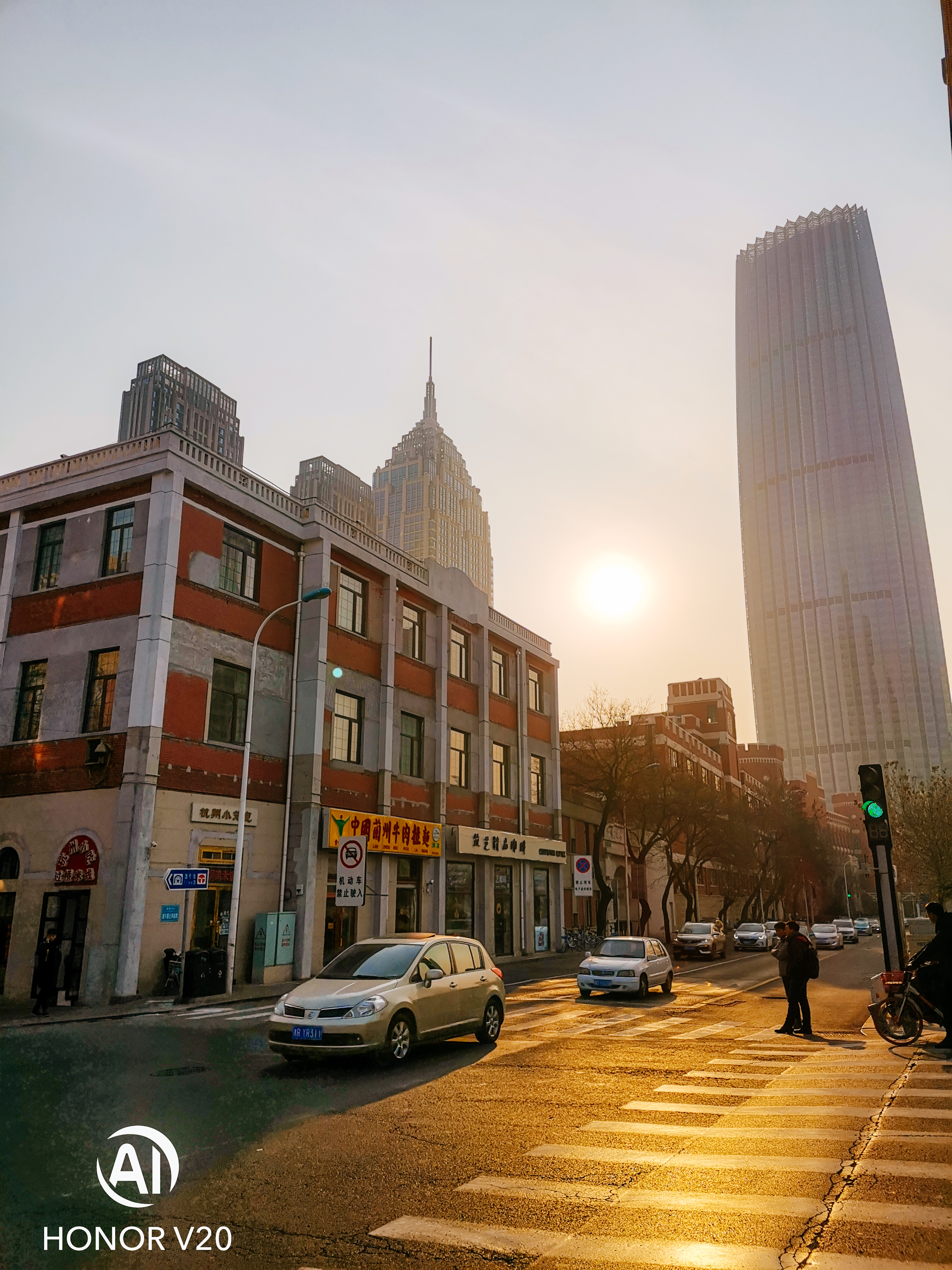 荣耀V20相机深度评测:4000万像素服过谁?