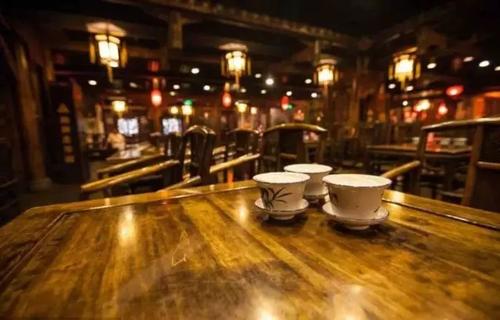 茉莉花茶入口微苦回味甘甜,正宗茉莉花茶老北京的味道