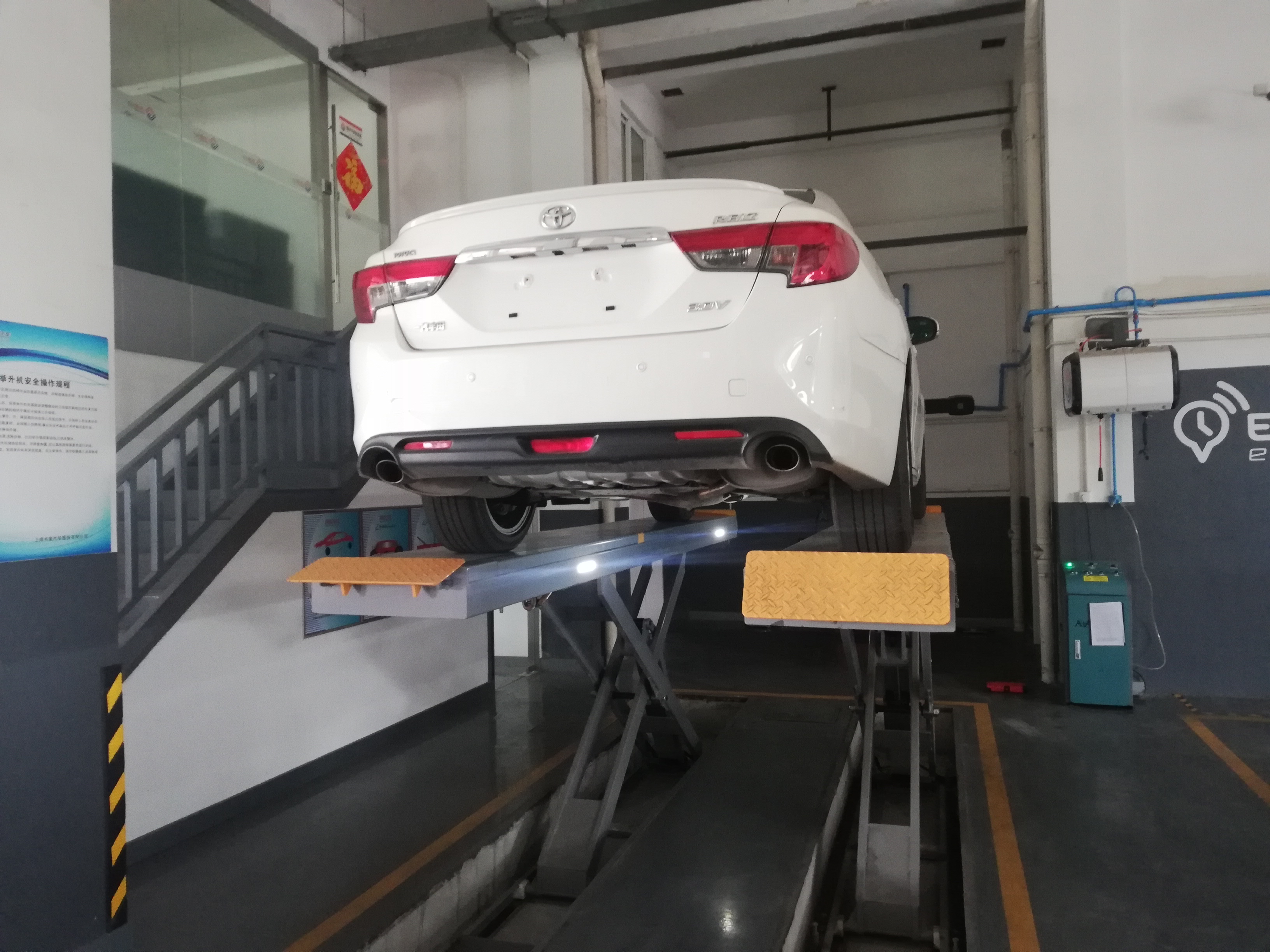 锐志3.0二手车,锐志3.0顶配版