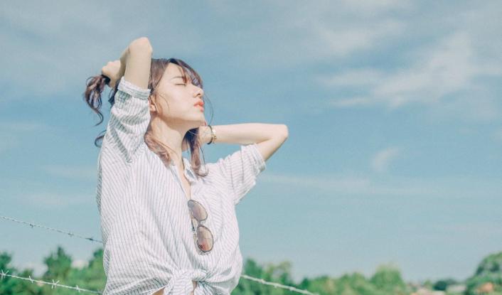 脸上出油如何控油,夏天脸上出油严重怎么改善