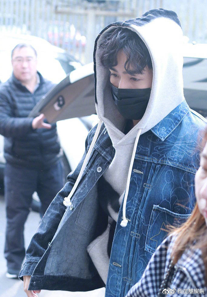 居老师朱一龙最新消息,朱一龙居老师