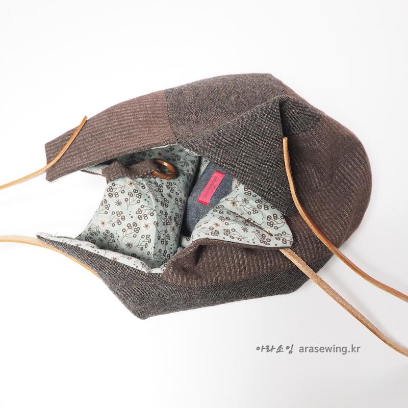 v字型包带教程,V型锁扣单肩斜挎包