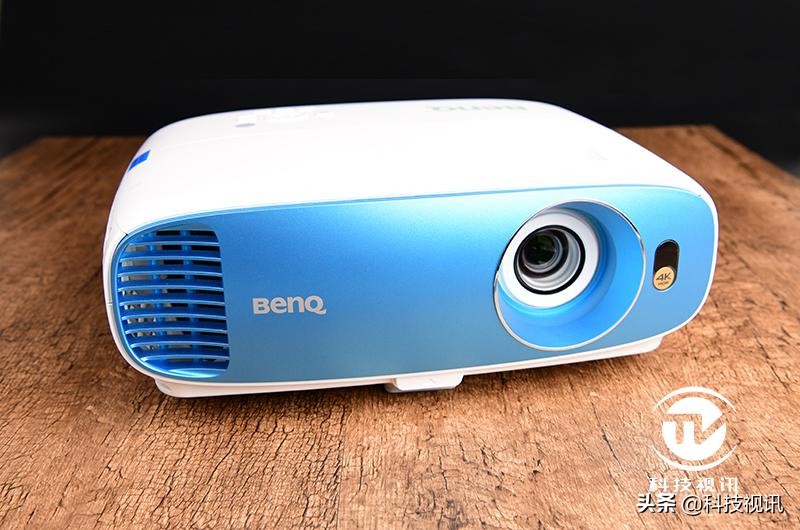 优派px701-4k和明基tk800m哪个好,4k高清投影仪家庭影院