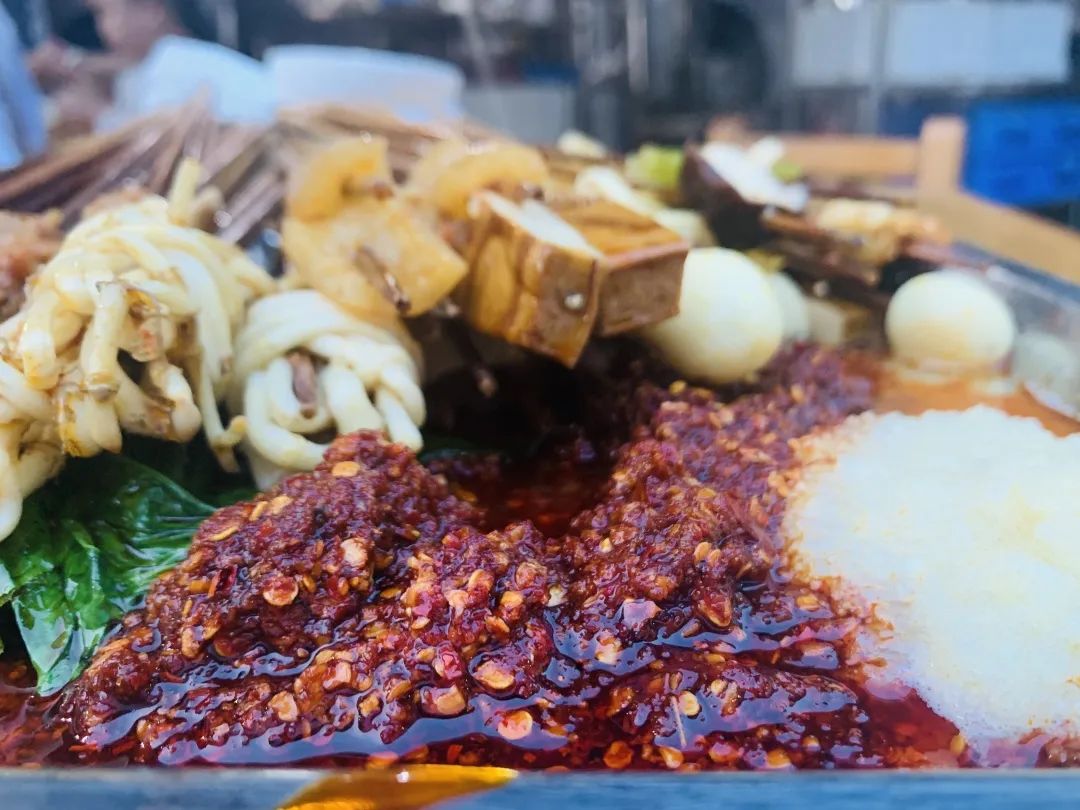 一口魂穿的手提串串，1992年的成都青年路