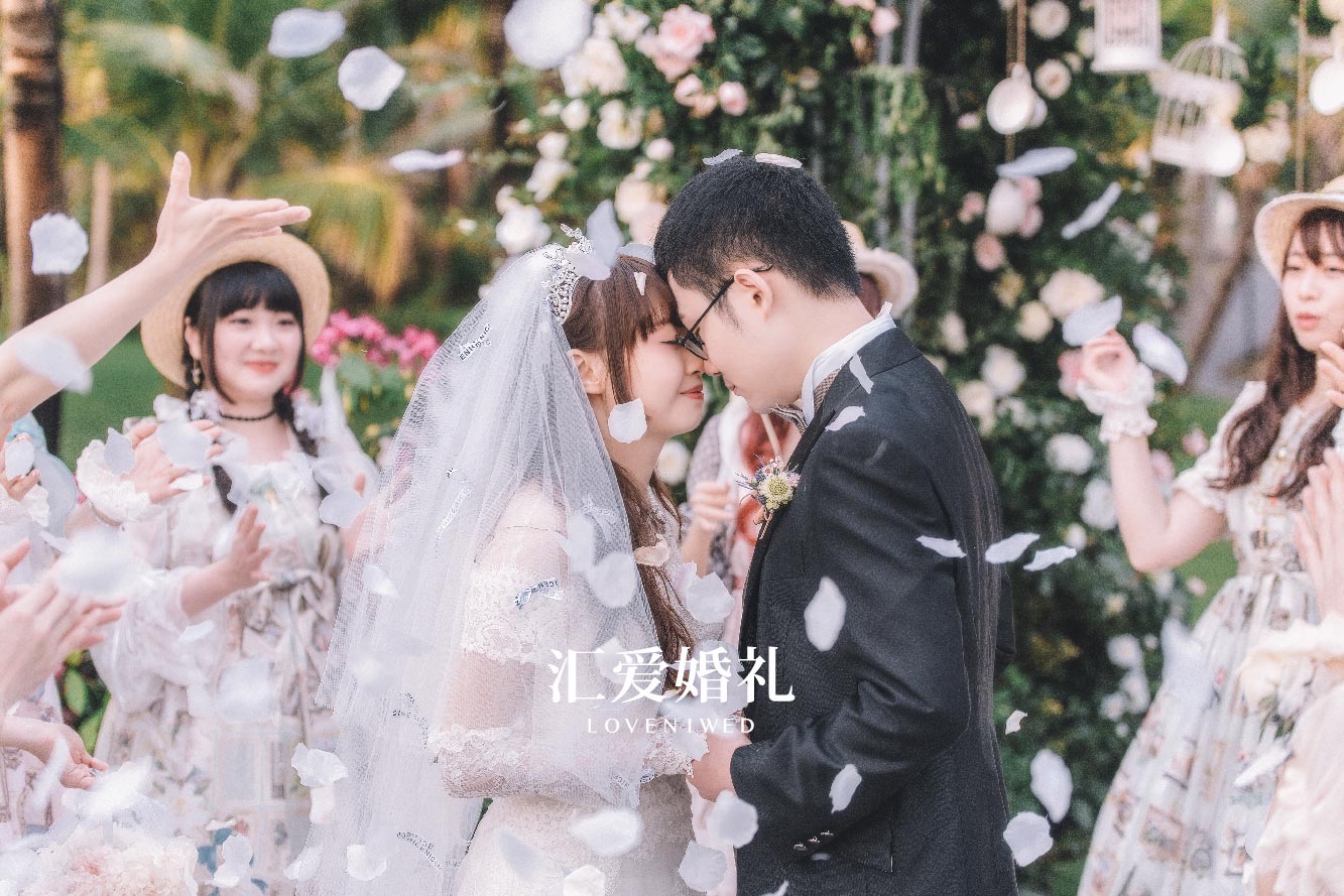 村两委2018述职述廉报告,述职述责述廉报告2018