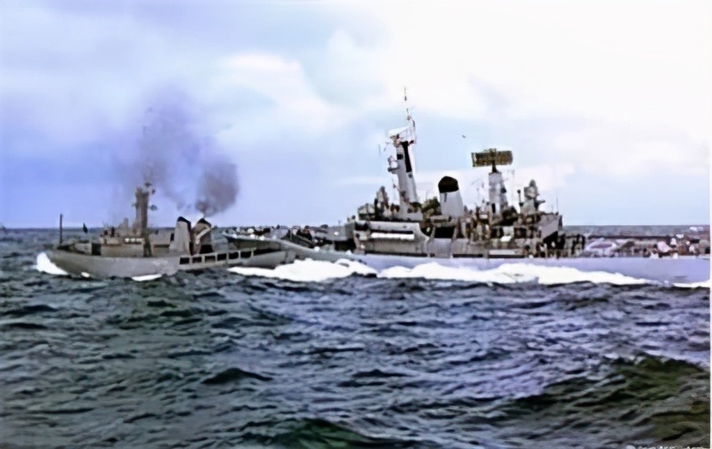 为了鳕鱼,这个弹丸小国和英国皇家海军打了三仗,居然都赢了