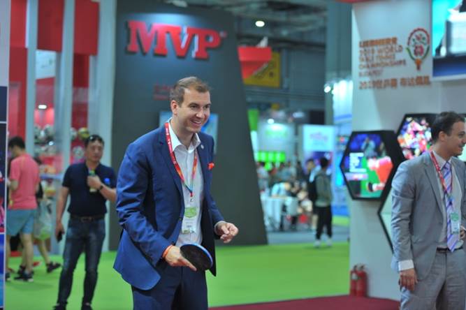 大牌汇聚直播,大牌齐聚火爆全城