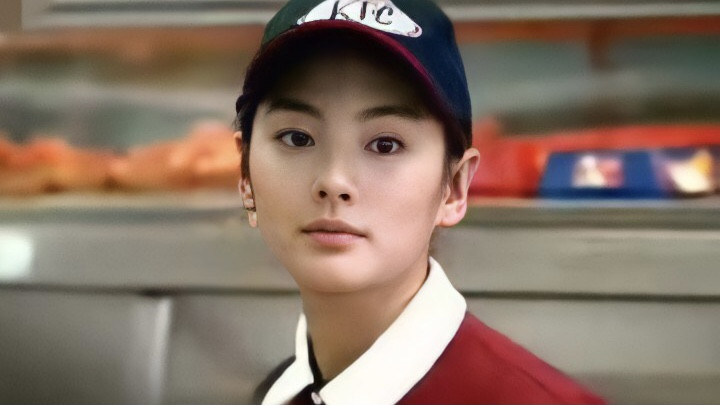 张雨绮御姐出场,张雨绮一向肤白貌美很有御姐气质