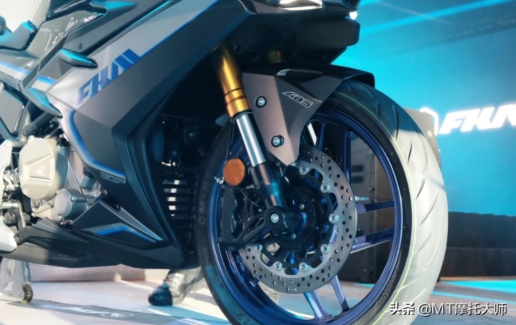 春风250和飞肯3gp,飞肯3gp与春风250