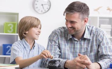 孩子线上充值无数，锁住手机锁不住他的心，教你正确家长该怎么做