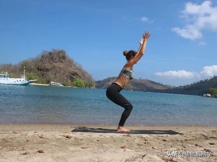 尾骨上翘做瑜伽练习需要注意哪些,臀部上翘瑜伽