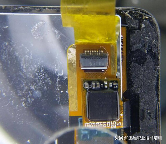 荣耀play5手机进水触屏失灵怎么办,华为手机荣耀5进水触摸屏失灵